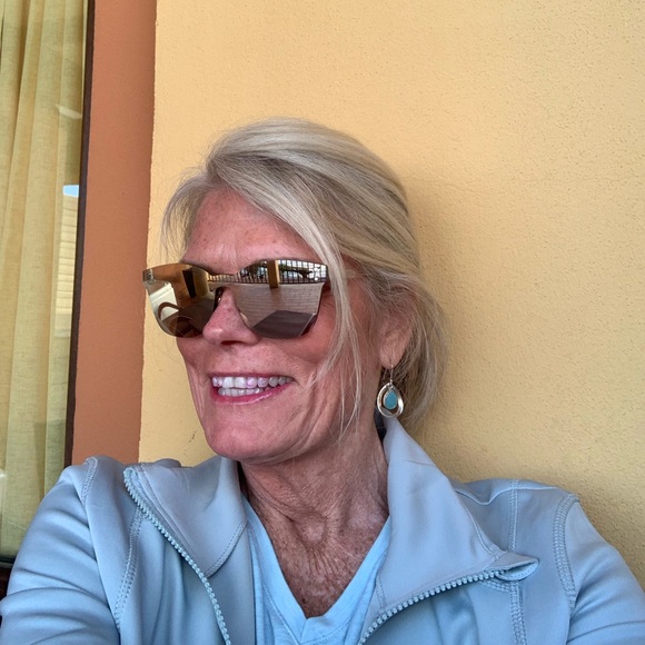 Meet your Posher, Merilyn - Picture 5 of 7